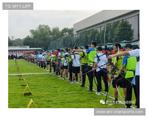 射箭俱乐部推动青少年训练成果展示与公众交流，青少年射箭培训班